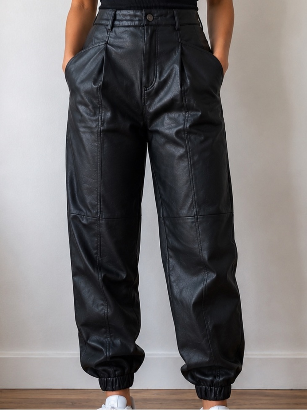 Zara Faux Leather Jogger Pants Black High Rise Pleated Tapered US 4